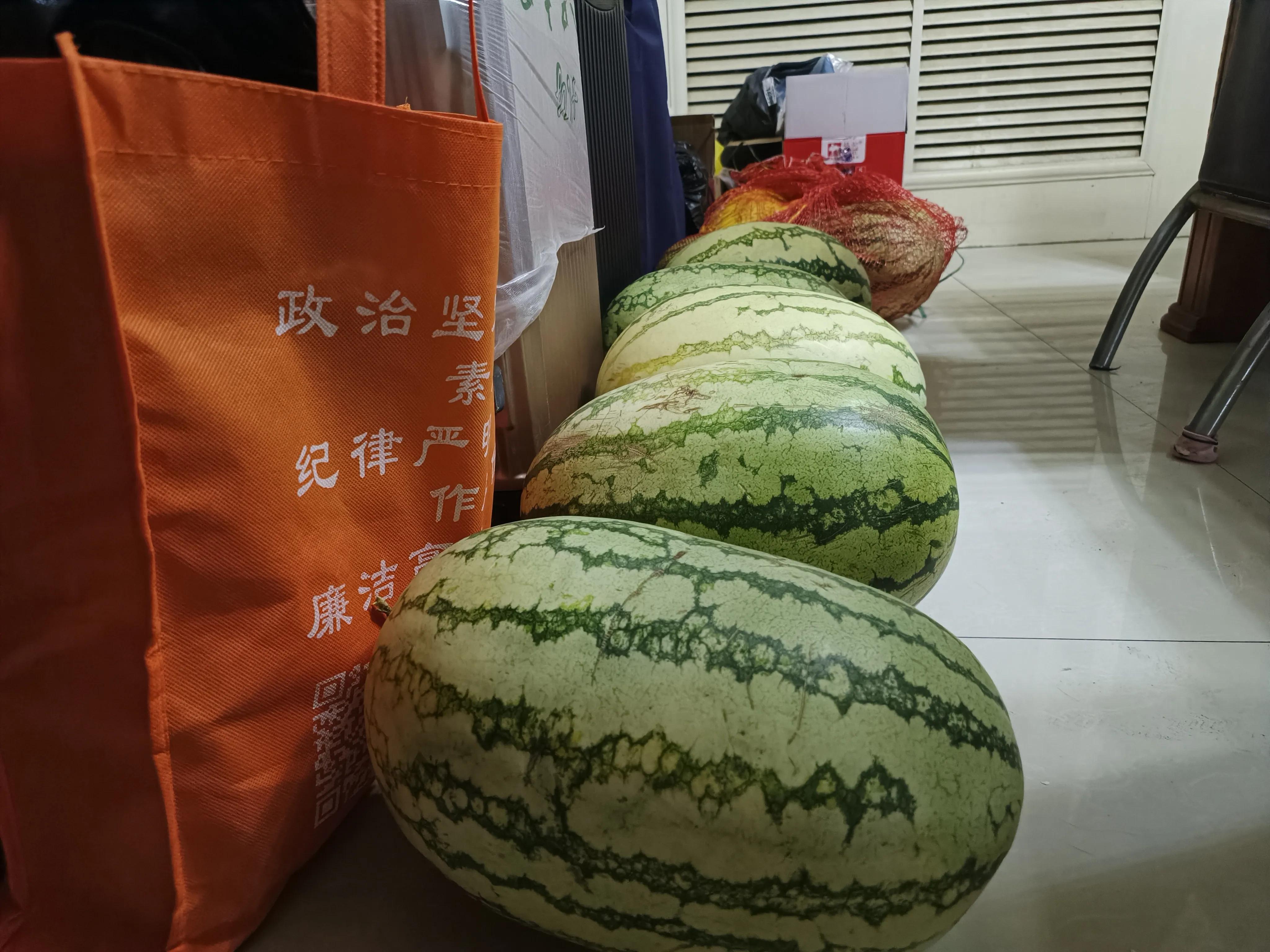 腰间盘突出导致的大腿疼怎么治疗,腰间盘突出大腿麻木最快缓解方法