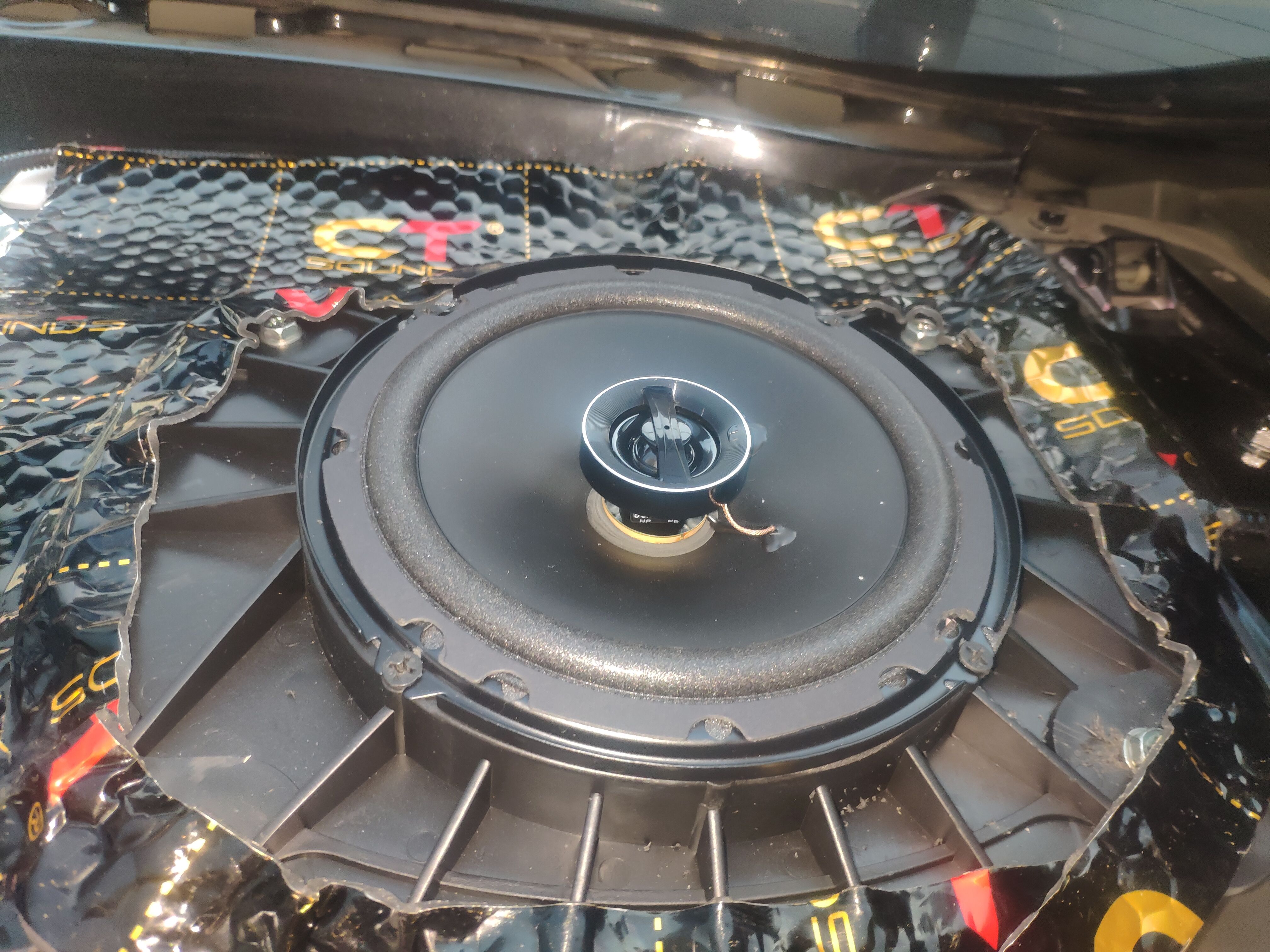 凯美瑞2.5g豪华版音响效果怎么调,2019款凯美瑞2.5g豪华版音响改装