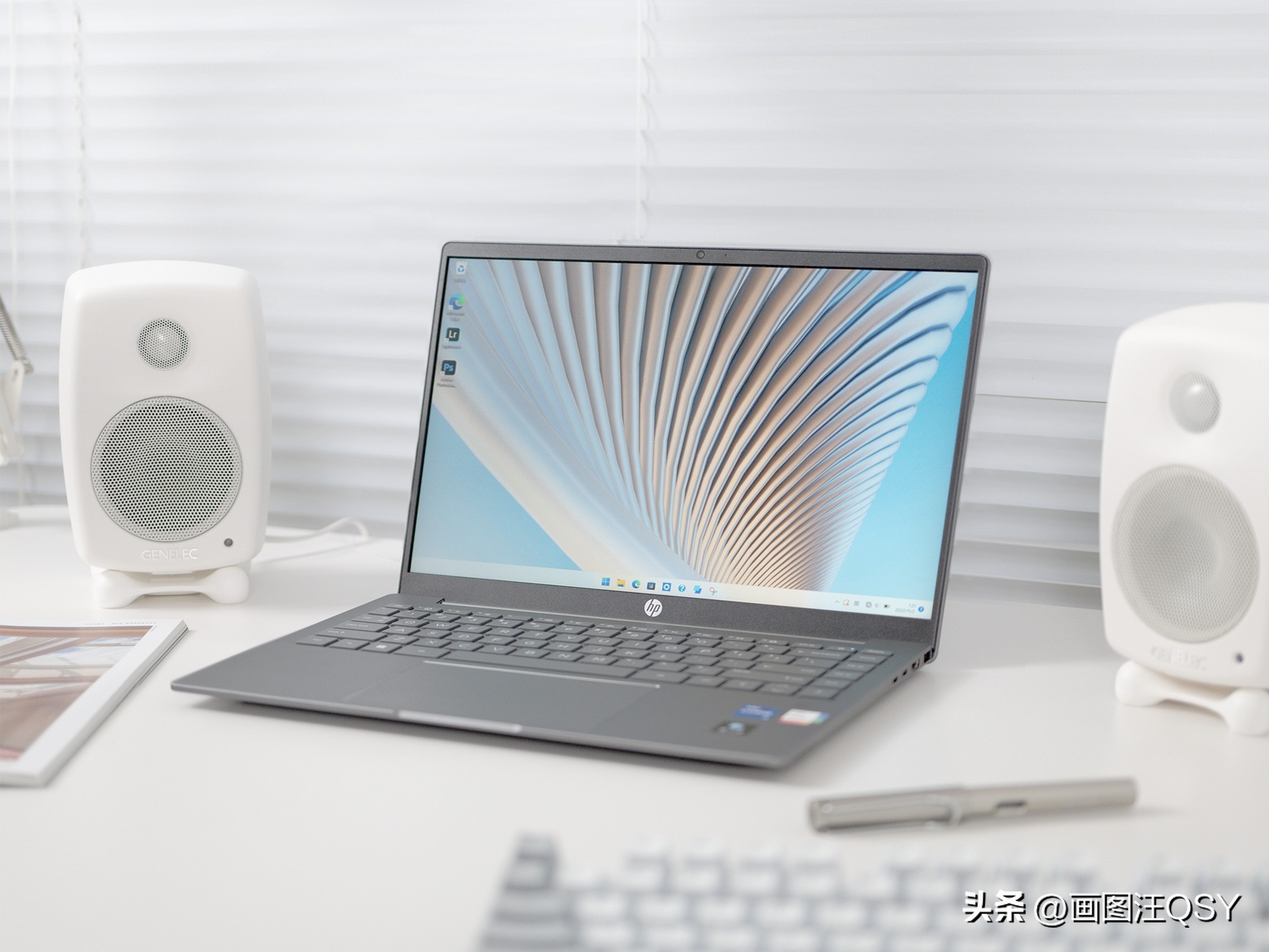 居家书桌升级改造：追剧听歌、居家办公也能很快乐