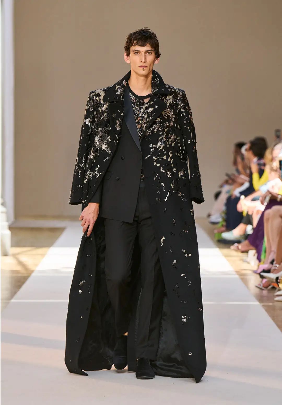 高定全新系列,高定和大众定制区别