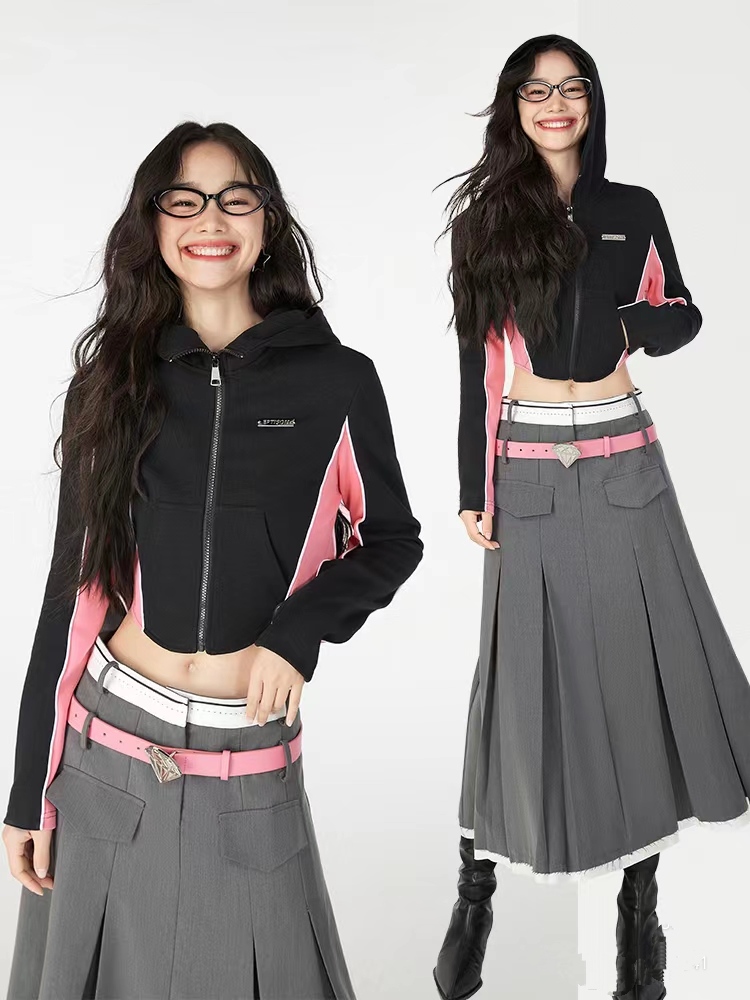 连帽开衫秋冬穿搭,女士高档羊毛短款连帽开衫