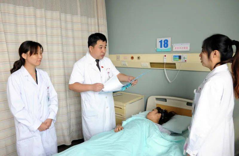 脑瘫儿排尿困难怎么办,脑瘫插尿管