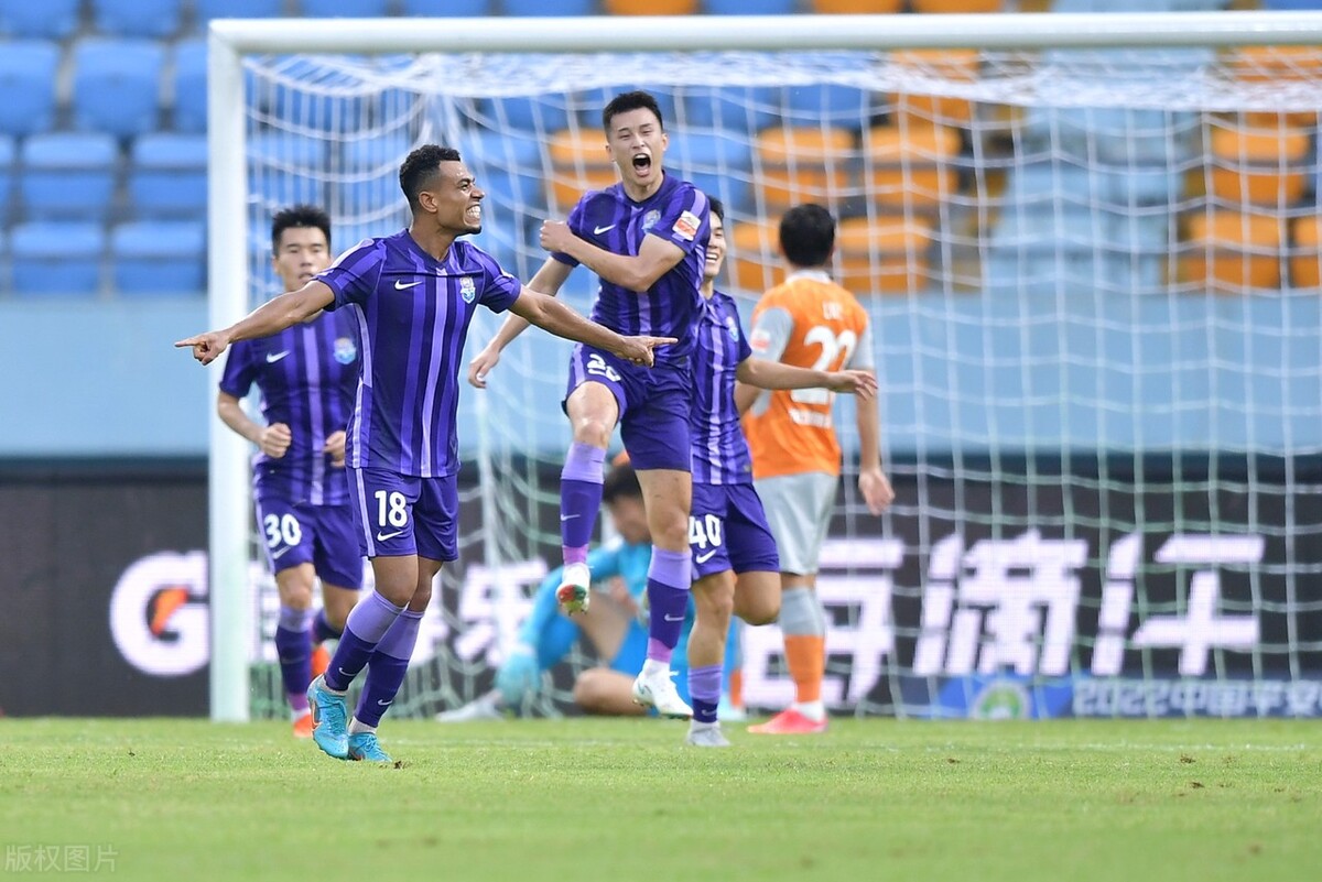 李章洙的战术体系,李章洙担任深圳队主帅