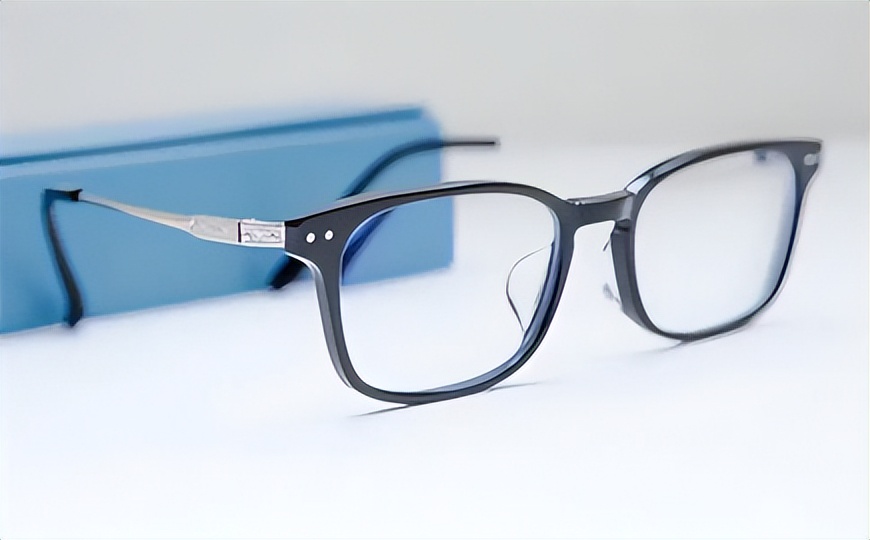 实体店配眼镜度数不对想退货,实体店配的眼镜不好怎么办