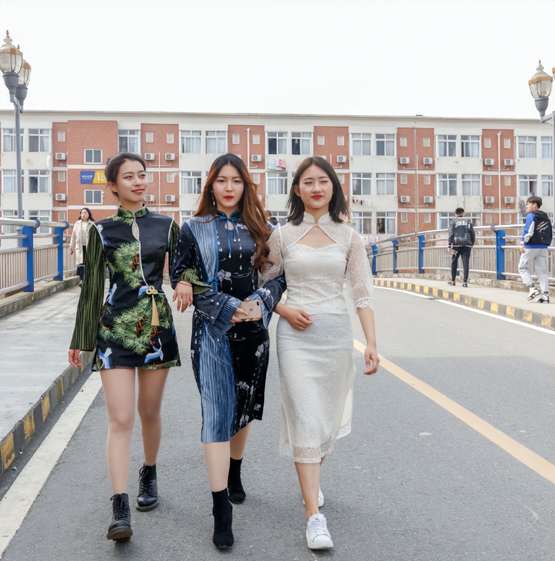 大学生艺术照欣赏,大学生艺术照和一寸照对比