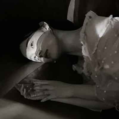 非主流头像黑白伤感男,漫女头像黑白高冷伤感