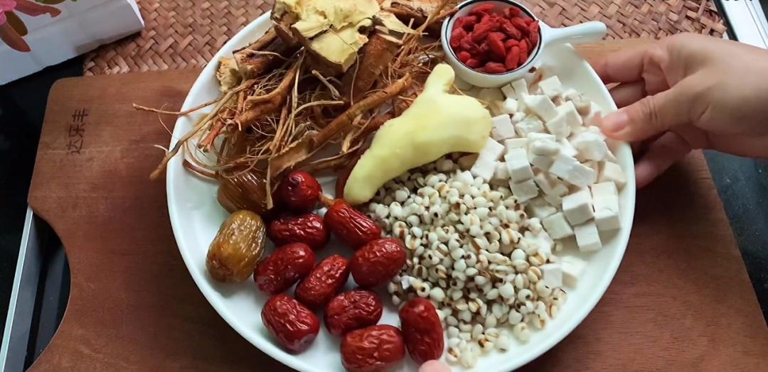 有痰喝什么止咳润肺汤,咳嗽痰多最怕这食物润肺止咳