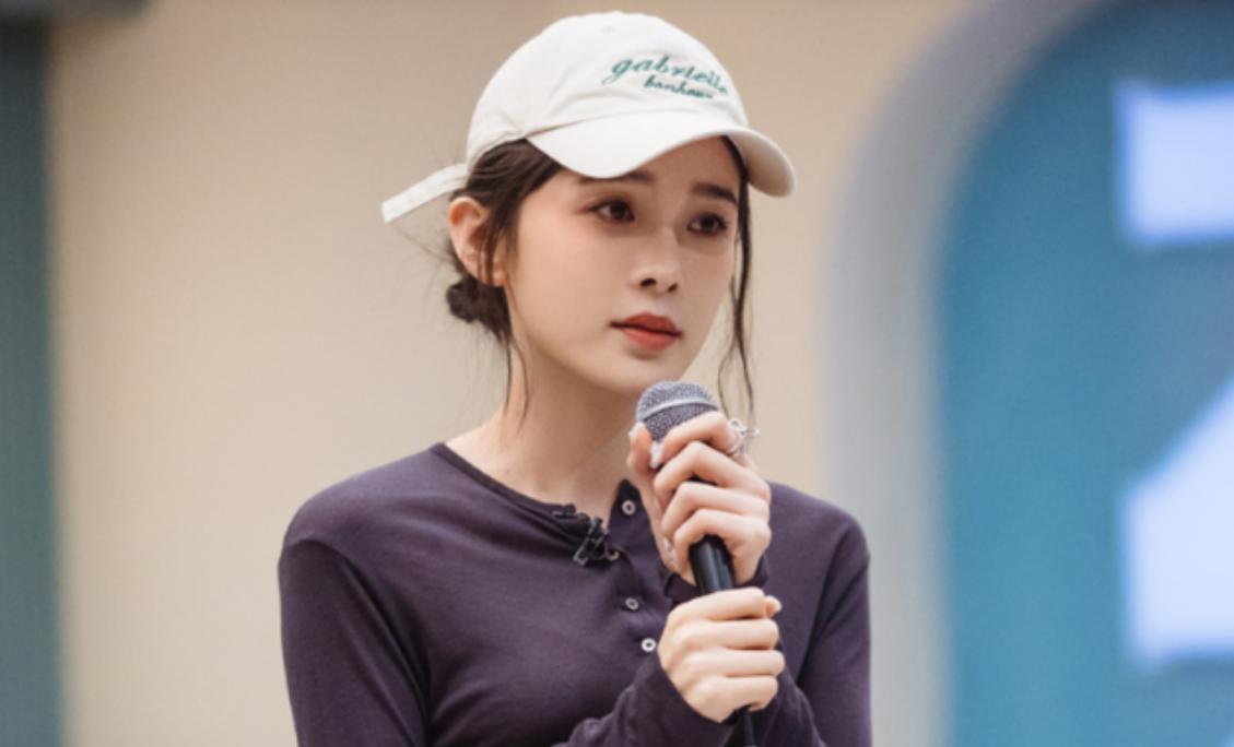 赵樱子红毯假摔视频,赵韩樱子首次回应红毯假摔