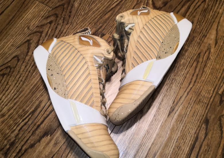 安踏反logo板鞋,耐克安踏李宁哪个板鞋好