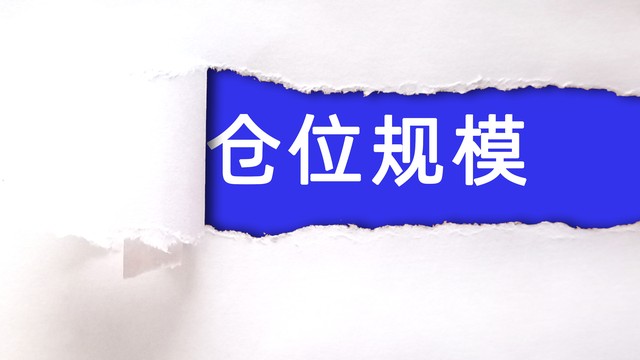 现在才知道钱的重要性句子文案,现在才明白挣钱的意义是什么文案