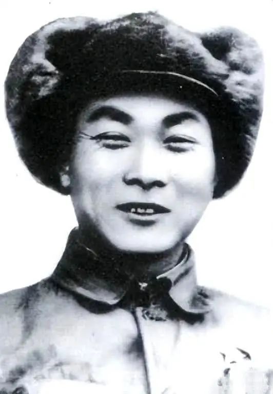 抗日战士的爱情故事,抗战老兵回忆抗日女兵