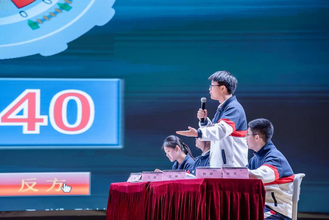 发生矛盾后大大方方解决,发生矛盾先道歉还是先冷静