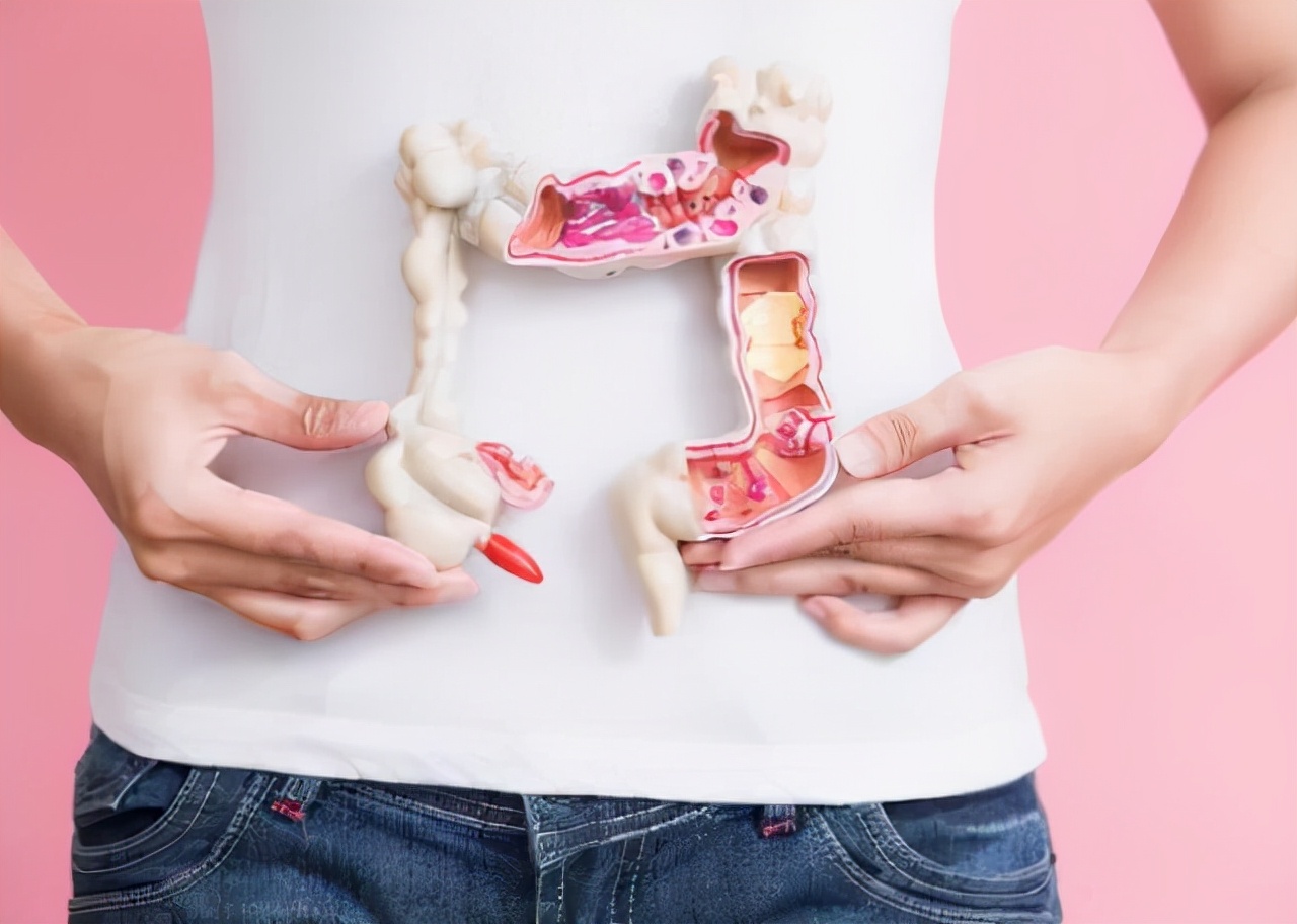 频繁放屁肚子咕咕叫,肚子咕咕叫腹胀老放屁大便不成形