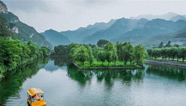 1939年*荣臻聂**带领队伍来到野三坡，村民：你们是反清复明的队伍吗