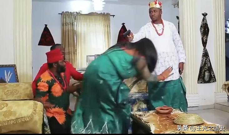 特效五毛钱，剧情雷人扯淡，可是非洲人只看尼莱坞