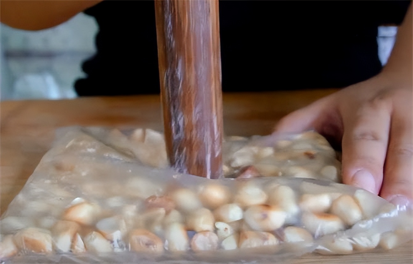 糯米糍怎么做才软软糯糯,改良版糯米糍搭配自制馅料