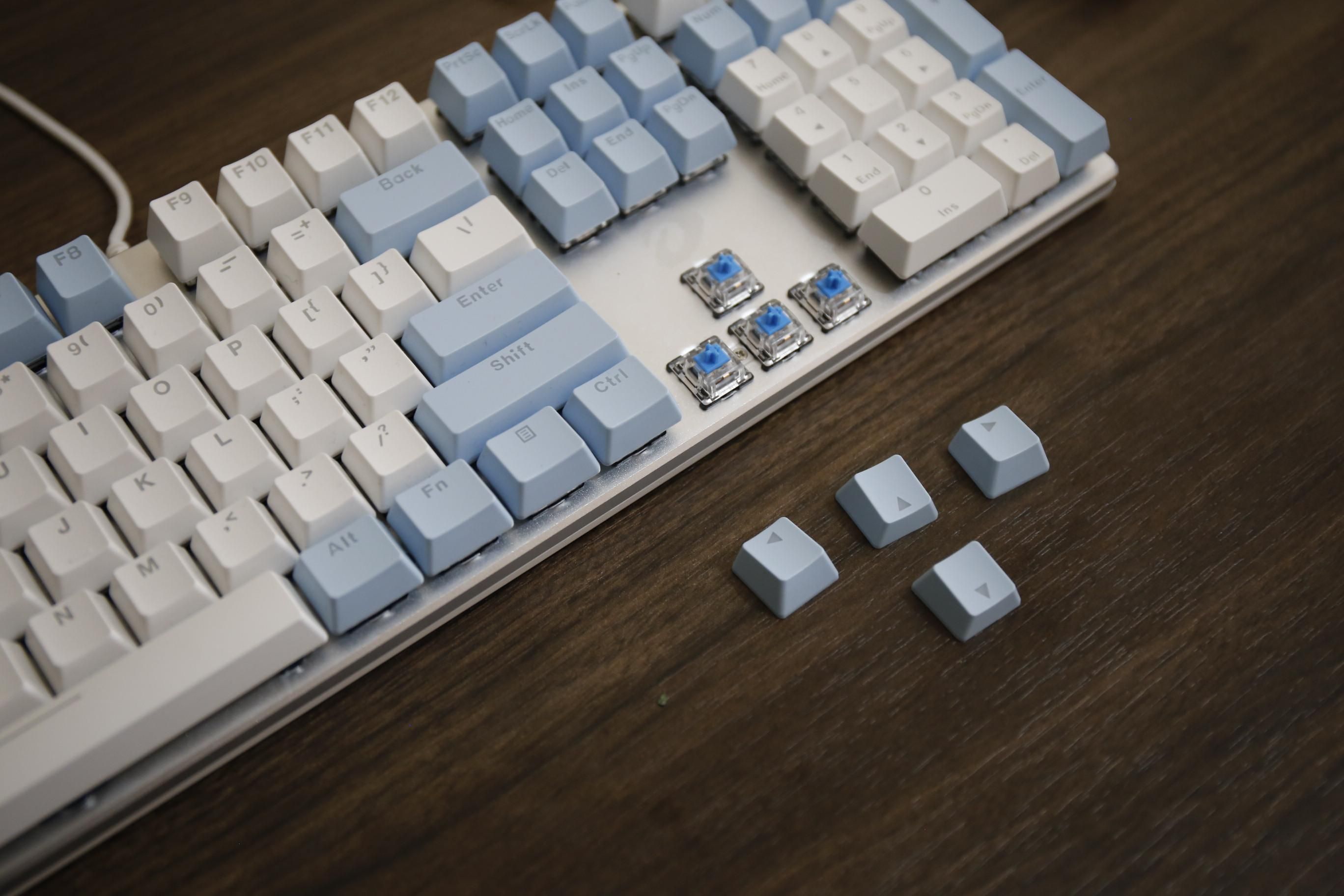 达尔优机械键盘ek815推荐,达尔优ek815青轴键盘测评