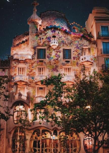 西班牙的建筑有哪些,西班牙的建筑风景