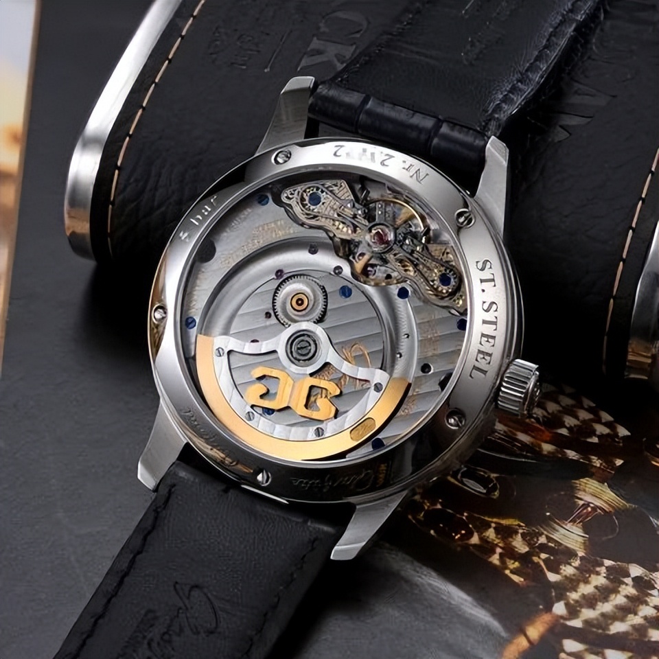 正装表选宝珀还是万国,正装表买40还是42