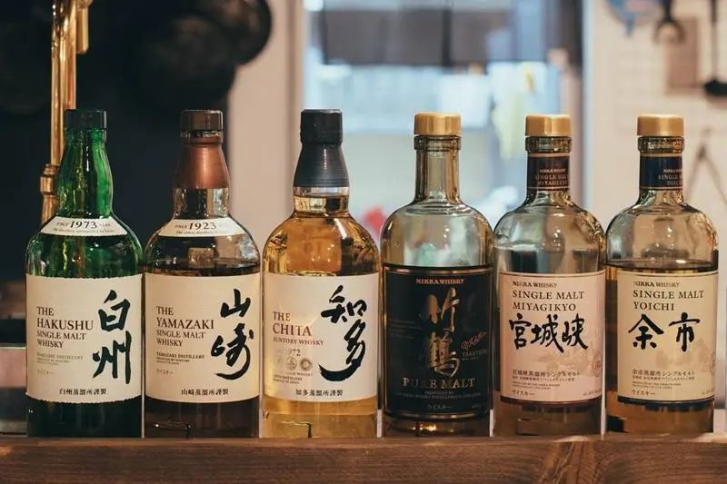 山崎50跟茅台哪个贵,日本酒vs茅台