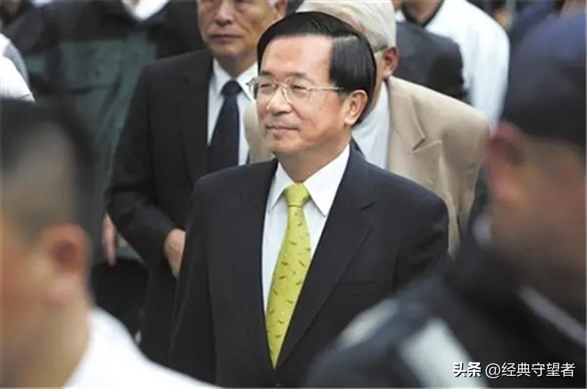 台湾邱国正叫嚣要和大陆周旋到底，采购的美国*火军**却有大批残次品