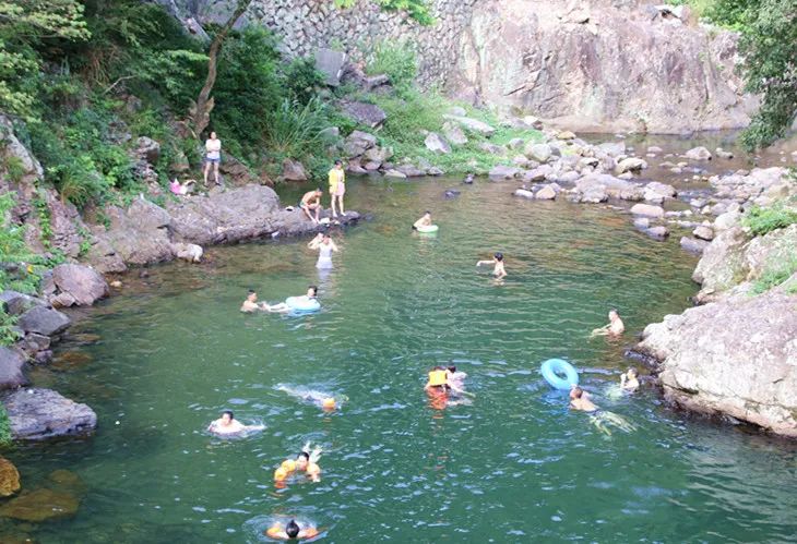 隐私部位也可能寄生！蚂蟥不小心吃下肚，会在人体内长期存活吗？