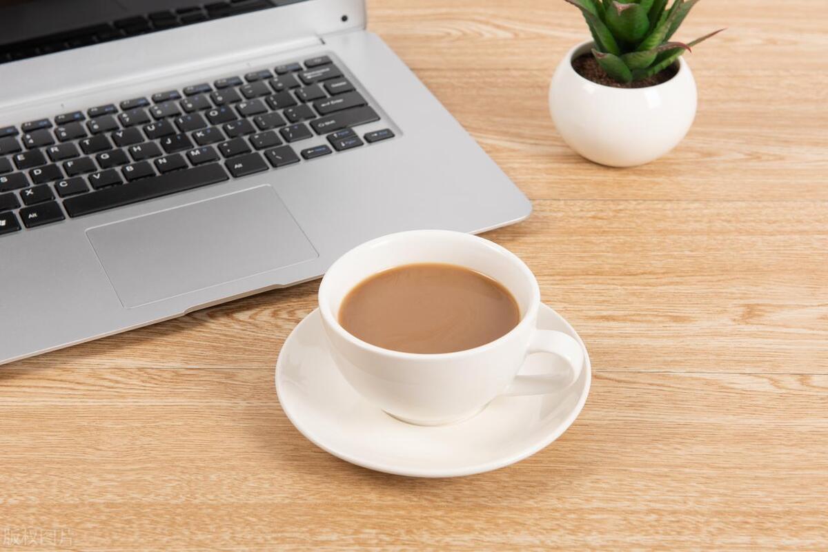 笔记本电脑怎么连手机wifi,电脑怎样连接手机wifi共享