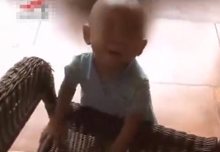 2013年陕西老人花3万多买女婴，半年后却选择报警，哭喊着要退货