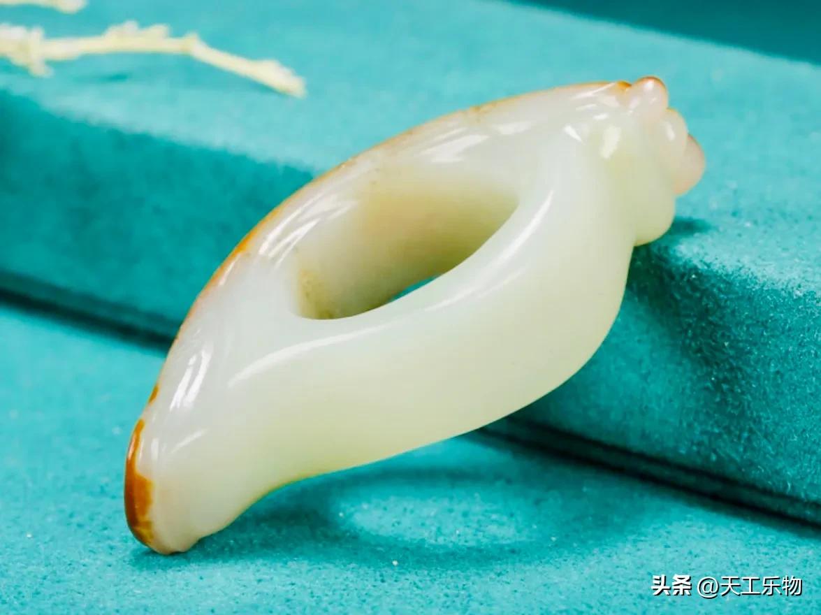 红皮红肉和田玉,红皮白肉和田玉籽料老料