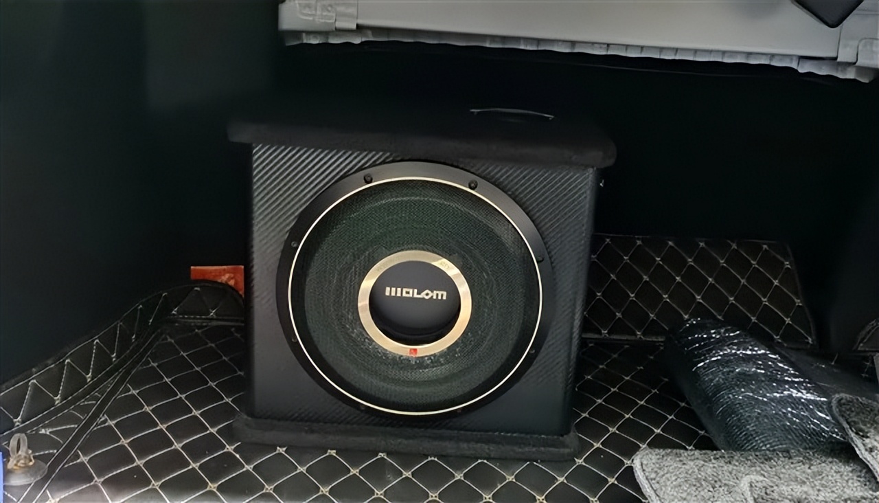 第八代凯美瑞喇叭音响试听,21款凯美瑞音响喇叭改装