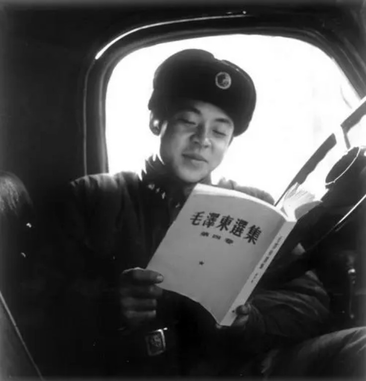 雷锋不应三月来、四月走：上善结合的雷锋精神，是职场的顶级精明