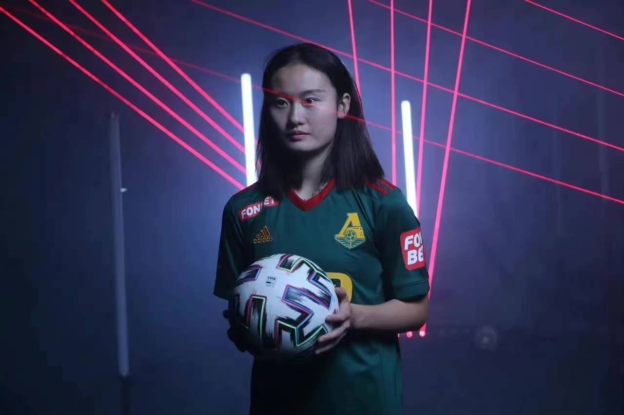 中国女足留洋球员名单,中国女足现役留洋达10人