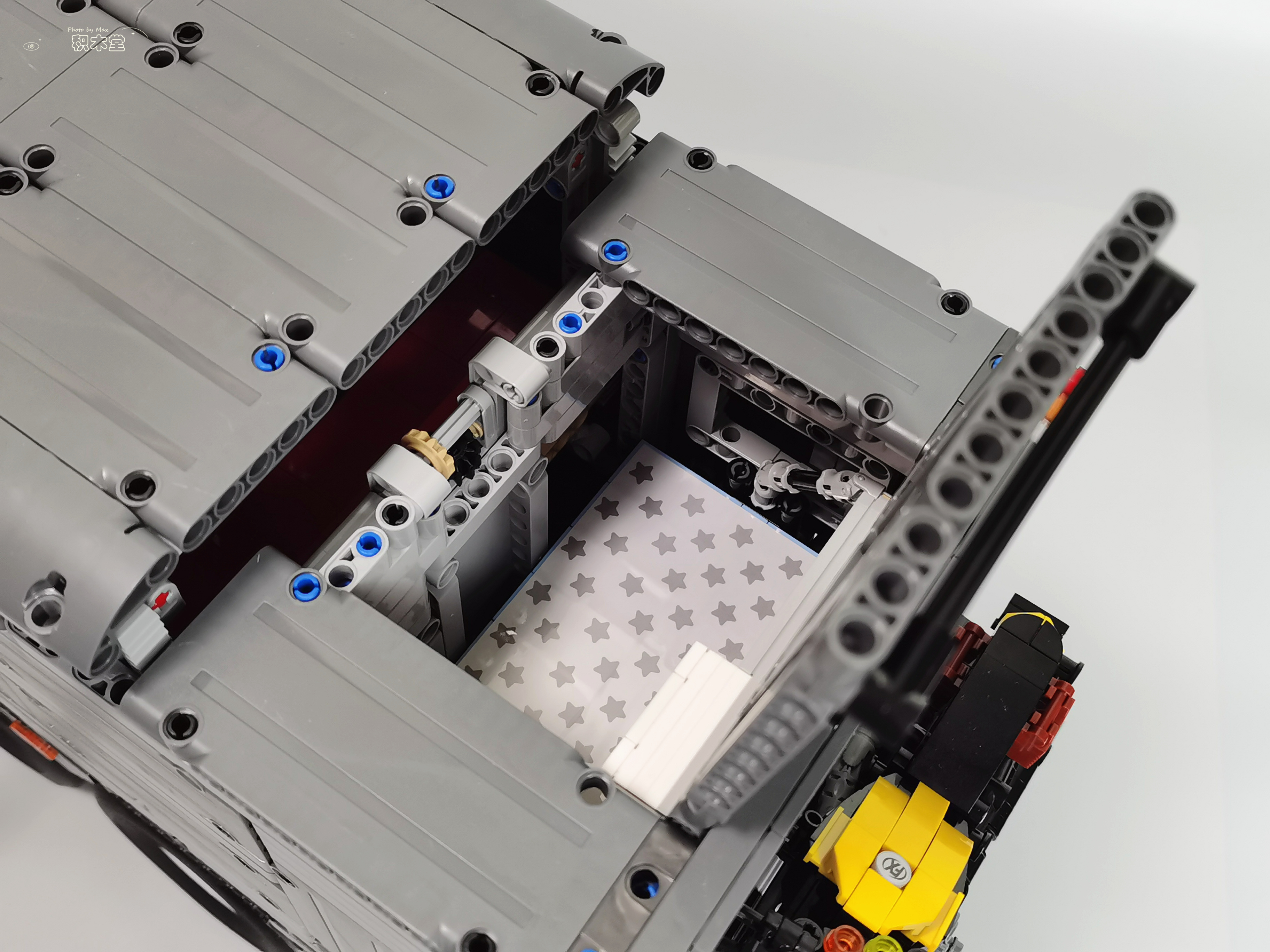 泰高乐新品,泰高乐t4009阿莫迪罗越野房车