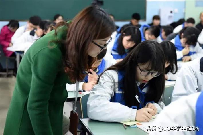 到底学文好还是学理好,未来几年学文还是学理好