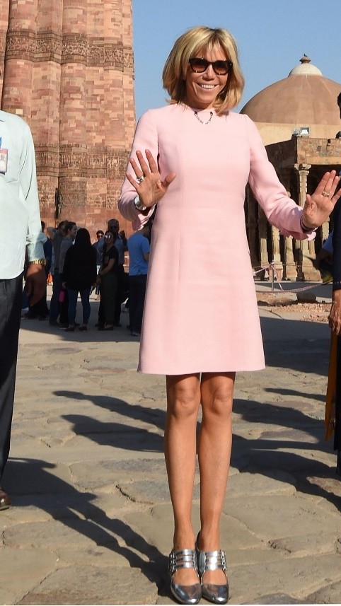 布丽吉特与马克龙相差几岁,布丽吉特整容成功了吗