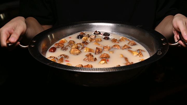 北京烤鸭香酥地道,北京地道烤鸭盒装好吃吗