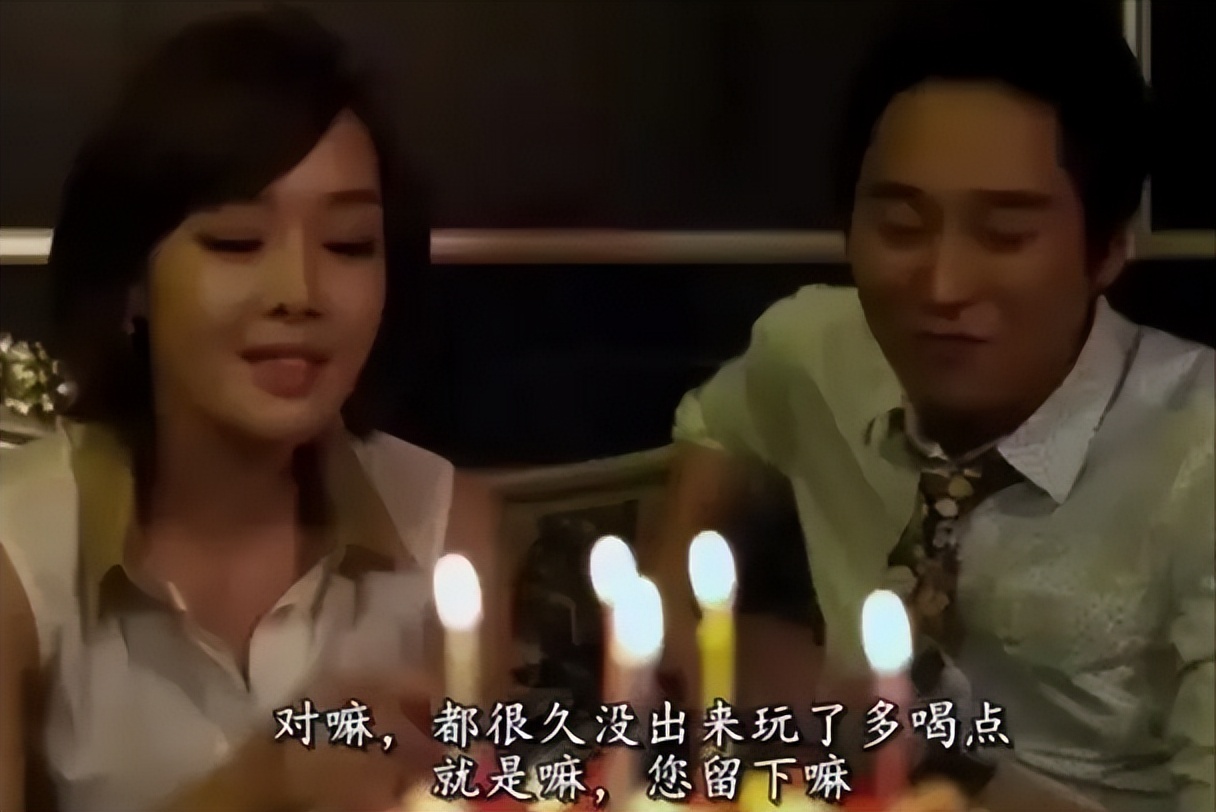 闊╁浗鐢靛奖涓殑榛戣。缇庡コ,闊╁浗鐢靛奖铔囪潕缇庝汉