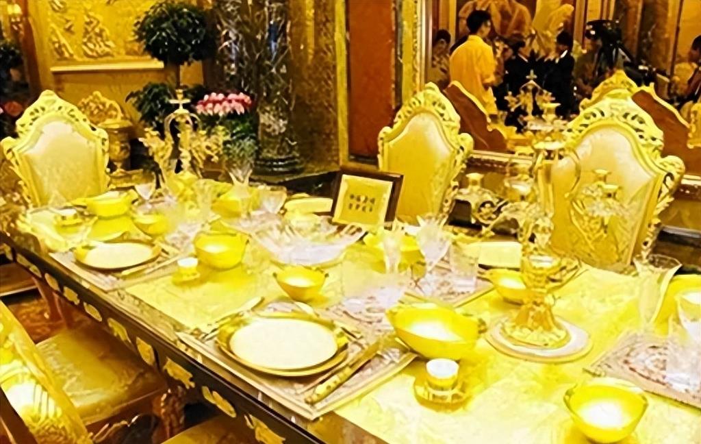 控梯员的工资一般多少,控梯员薪资