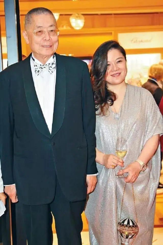 刘诗昆与孙颖及小孩合影,刘诗昆孙颖感情经历