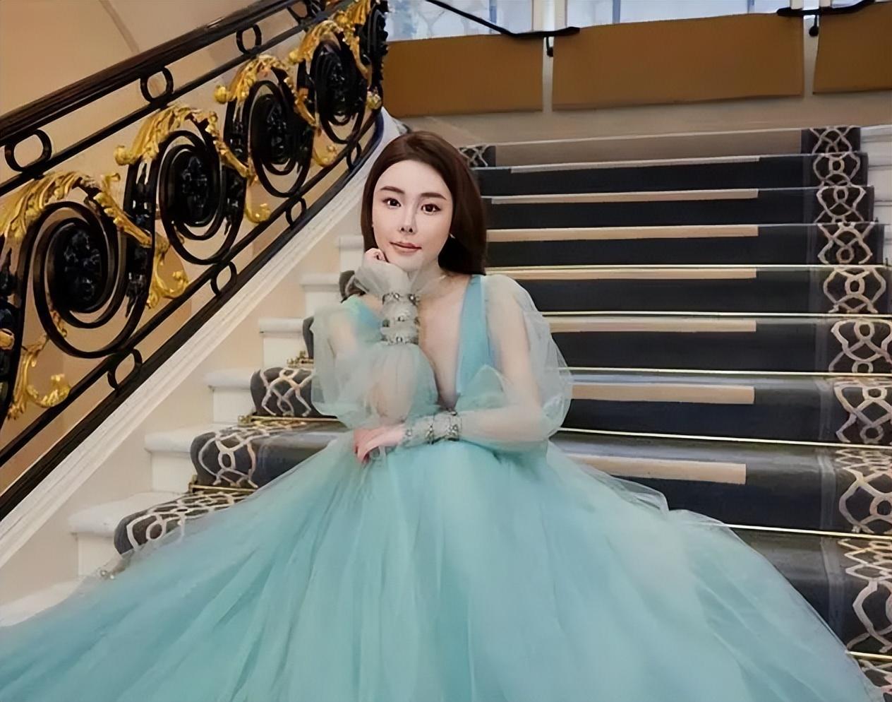 离谱！港媒曝蔡天凤两任丈夫是恋人关系，她只是被利用的工具人