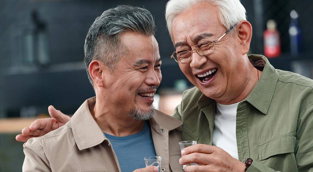 为什么同样的牛栏山酒喝着不一样,白瓶牛栏山和绿瓶牛栏山