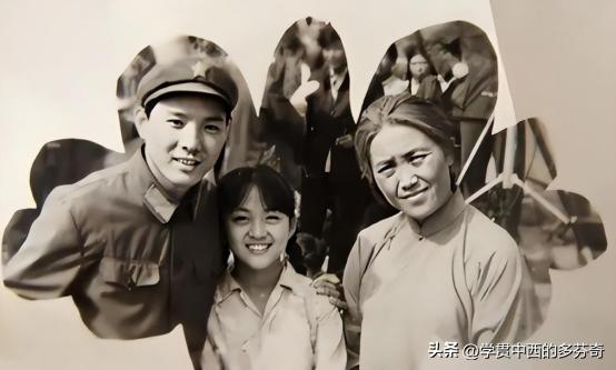 原央视主持人海霞近况,央视主持人海霞有几个儿女