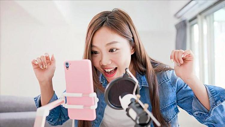 提高媒介素养是青少年应该做的吗,传播网络正能量提高媒介素养