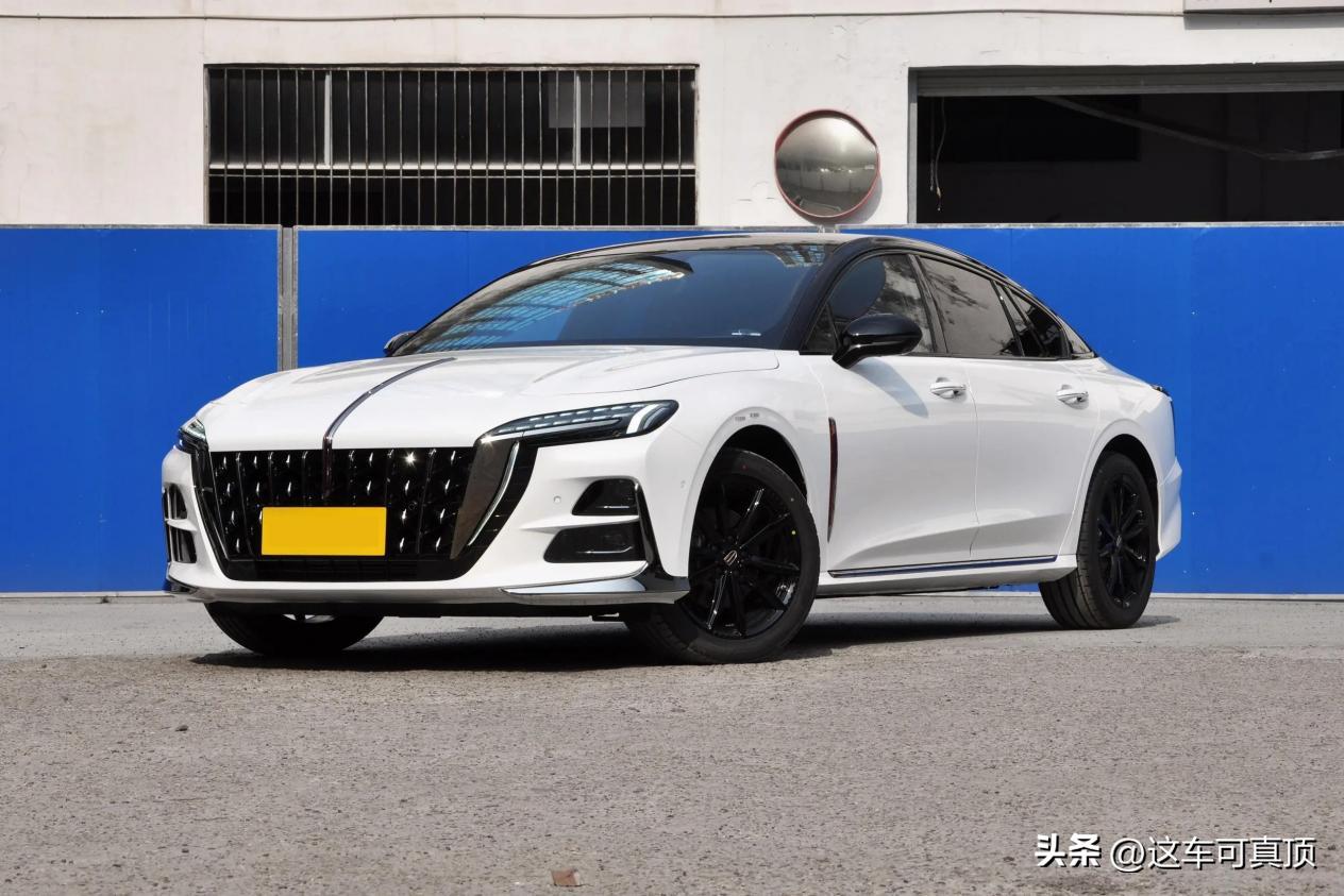 红旗h62020款1.8t落地价,红旗全新溜背轿跑红旗h6