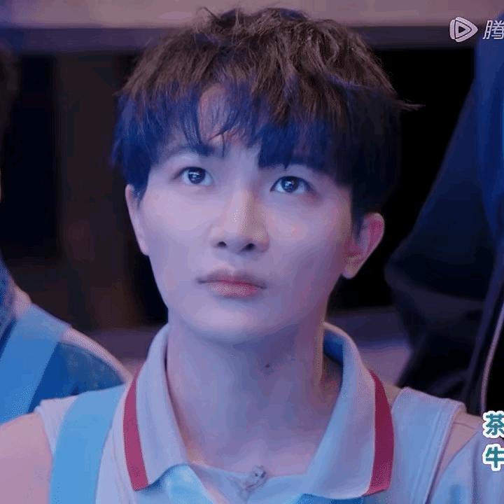 周深卡布叻是什么关系,周深卡布叻船长几个人唱的