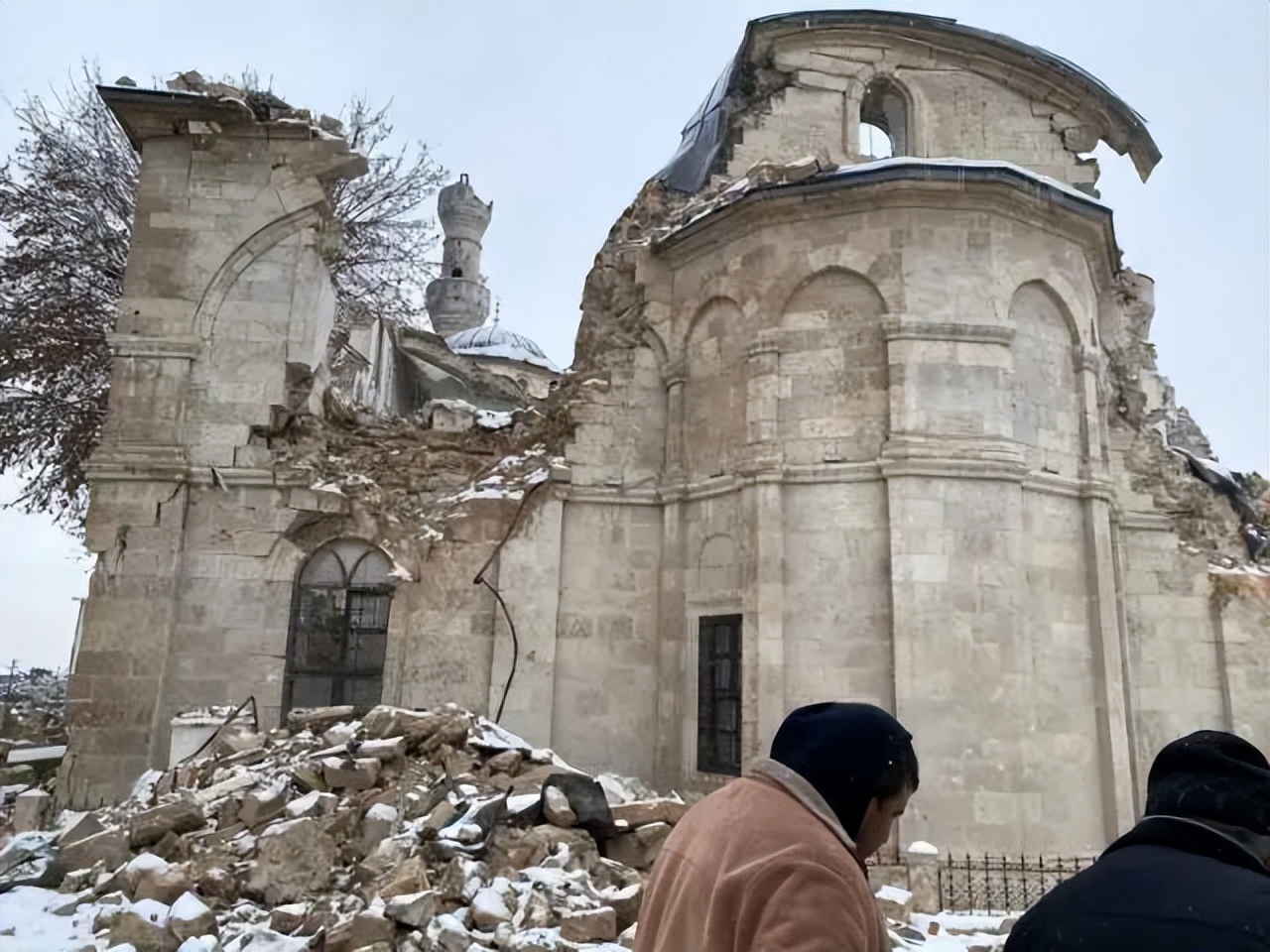 十年战火,突如其来的地震让多少人心惊胆战