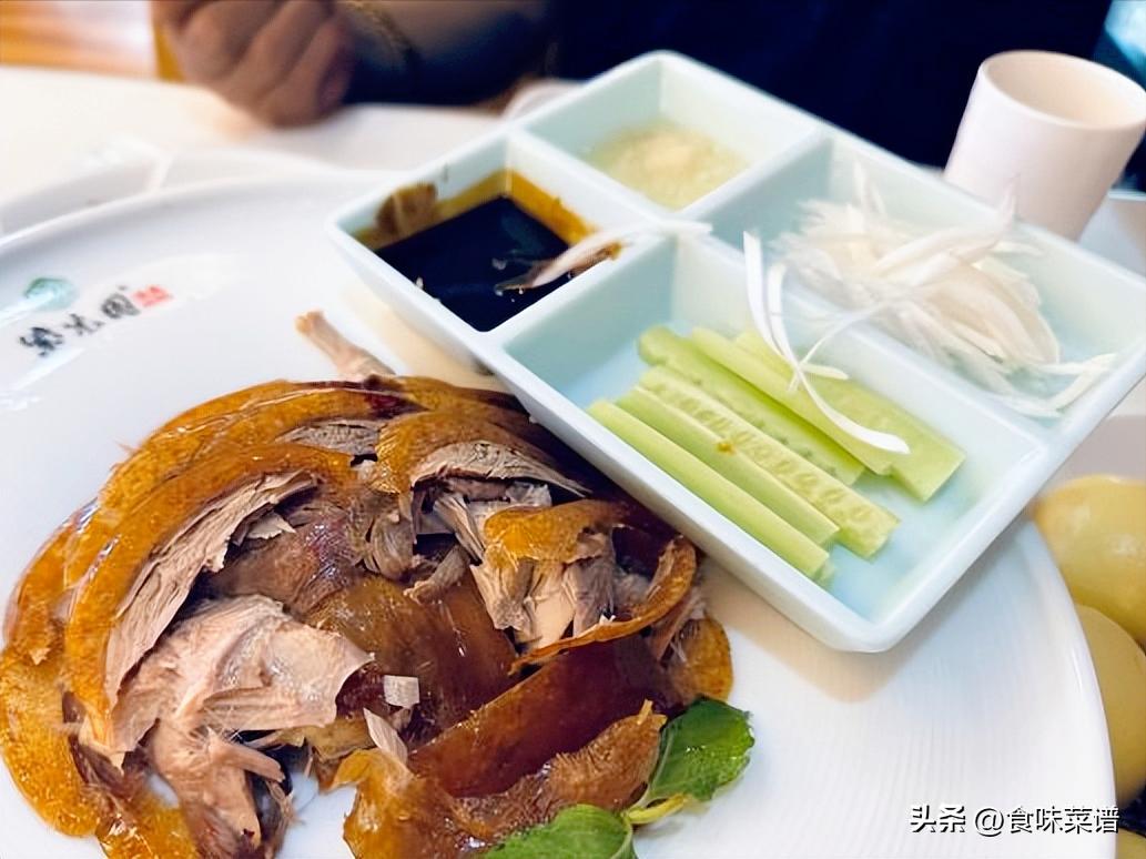 北京最火爆的烤鸭店,生意最好的果木烤鸭店