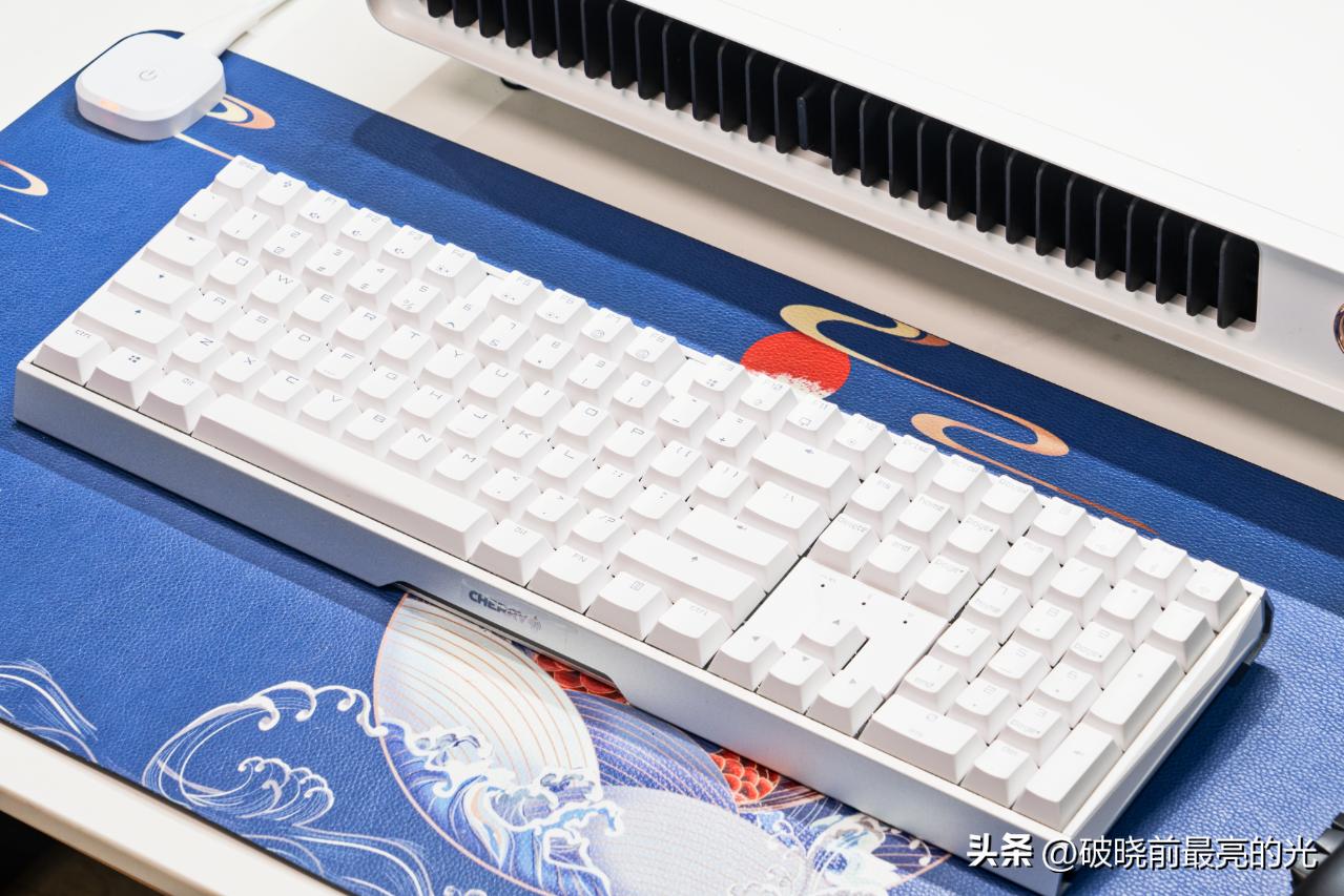 冬天玩电脑手冷怎么办,冬天玩电脑手冷