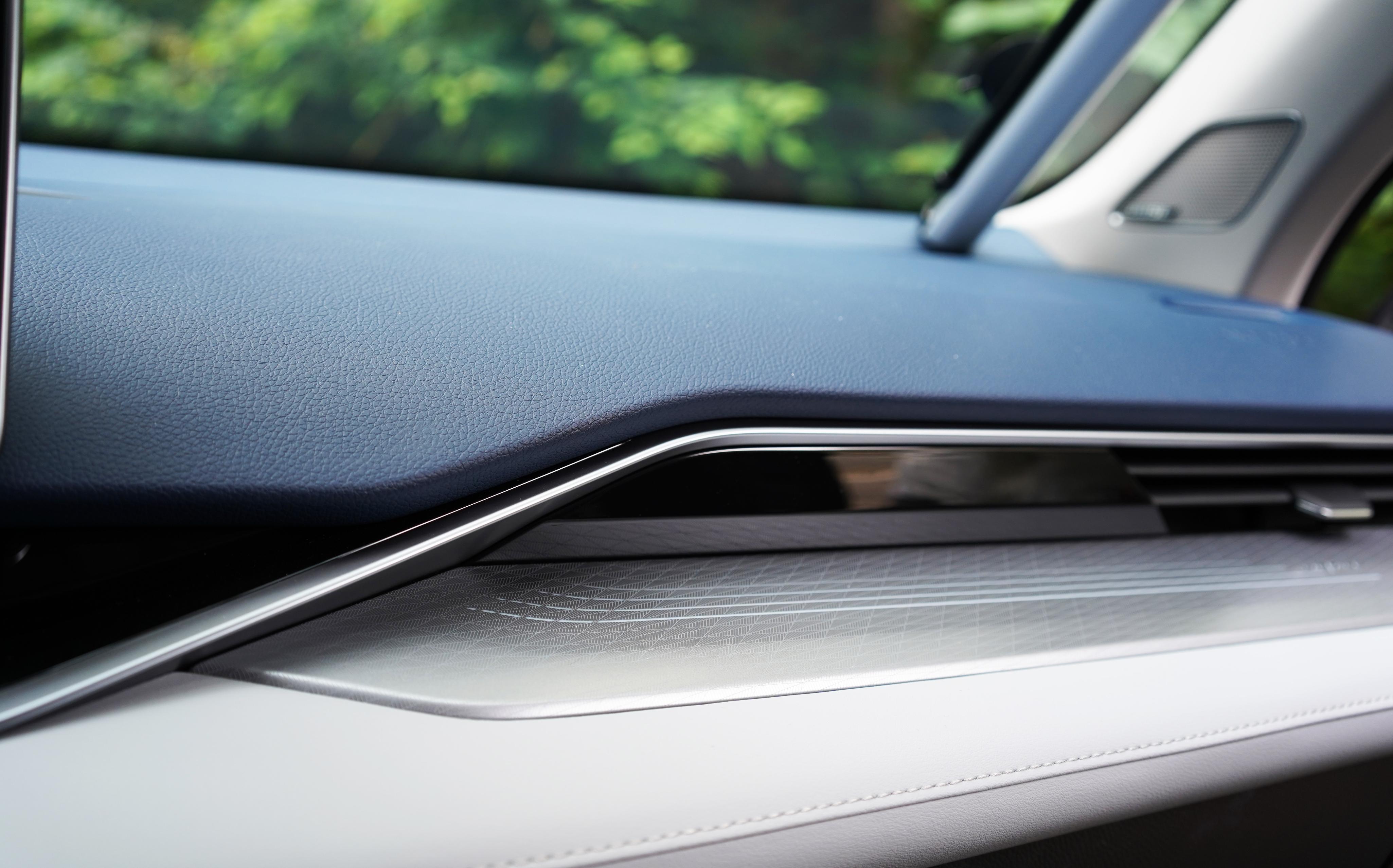 吉利2024星瑞试驾评测,吉利星瑞和沃尔沃s40