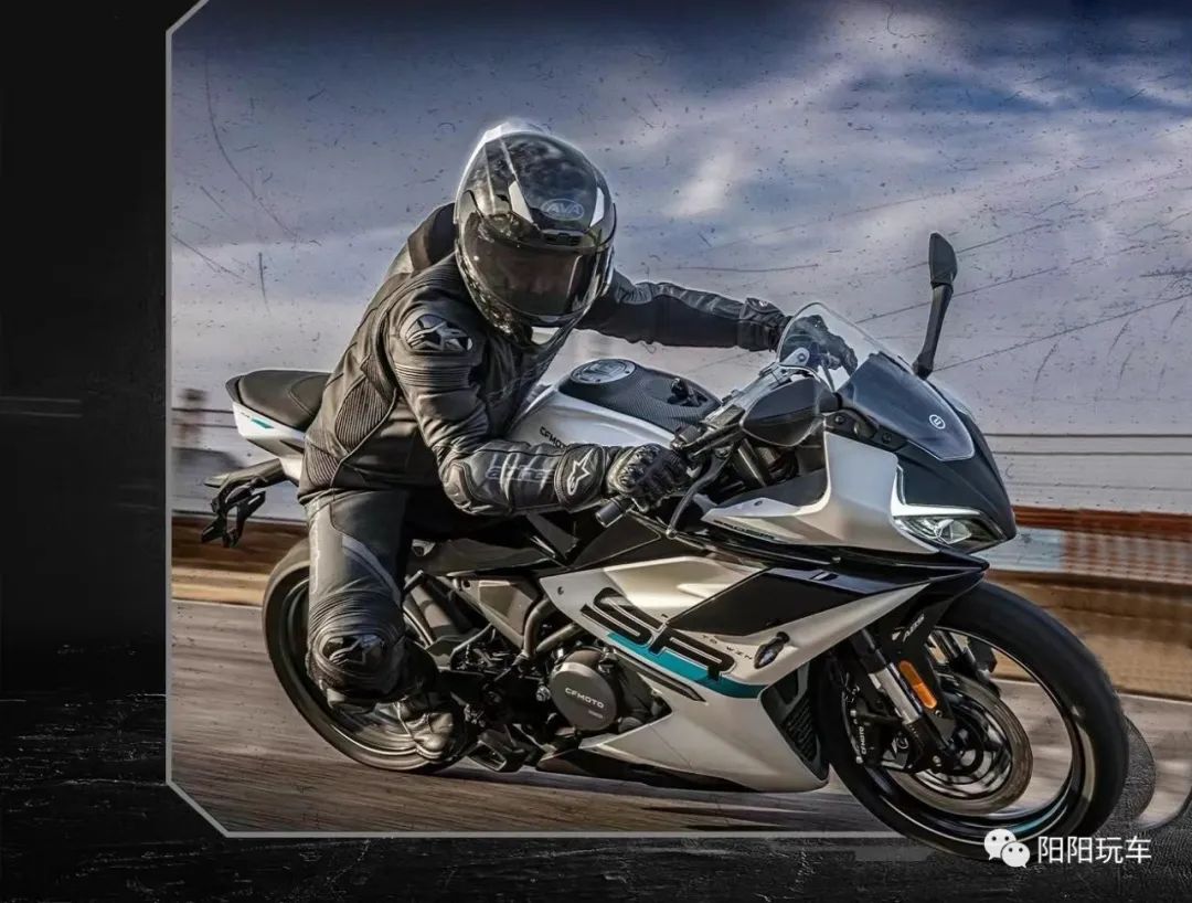 春风450NK三千公里还能卖多少钱,5000左右单缸300cc街车